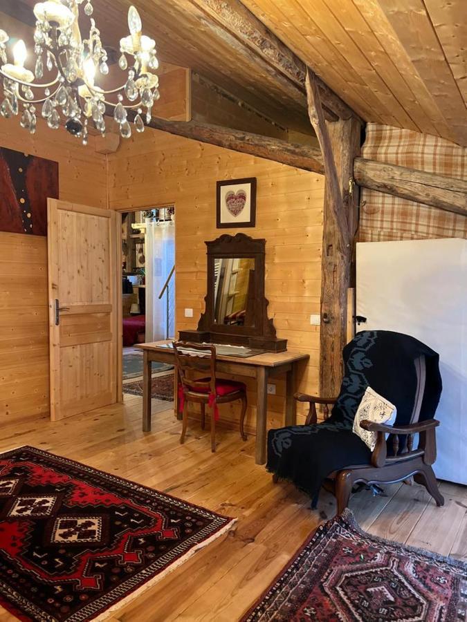 Ferme Savoyarde Renovee 2 Chambres Les Carroz d'Arâches Exterior foto